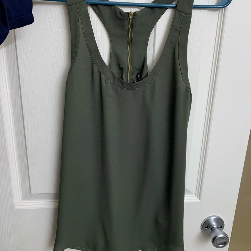 Express Flowy Tank